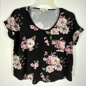 Wishful Park Women’s Black Floral Short Sleeve Feminine Top Ultra Soft | Large